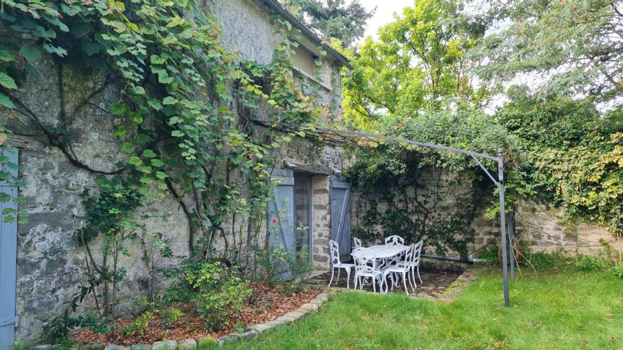 Belle Maison Dans Corps De Ferme - Logement Gabriel Villiers-sous-Grez Exteriör bild