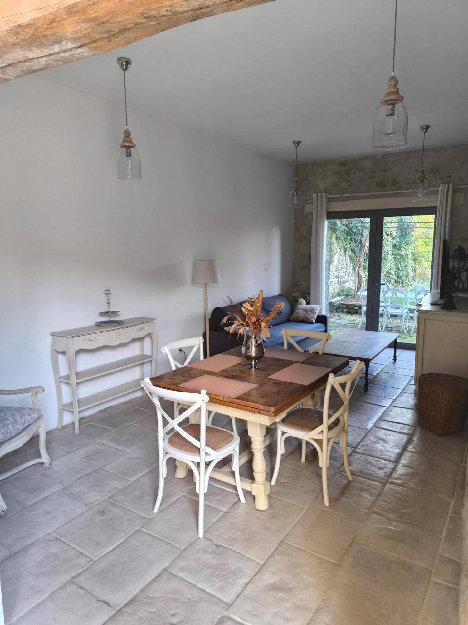 Belle Maison Dans Corps De Ferme - Logement Gabriel Villiers-sous-Grez Exteriör bild